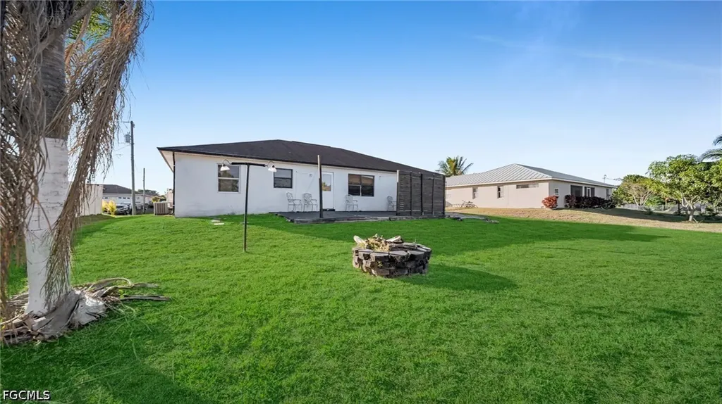 918 Acroft Avenue Lehigh Acres FL 33971