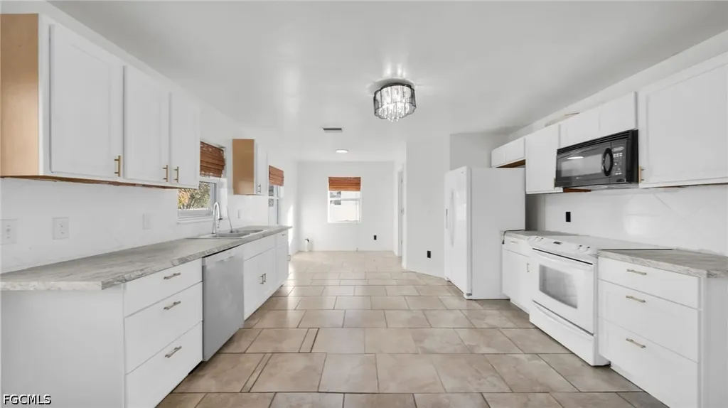 918 Acroft Avenue Lehigh Acres FL 33971