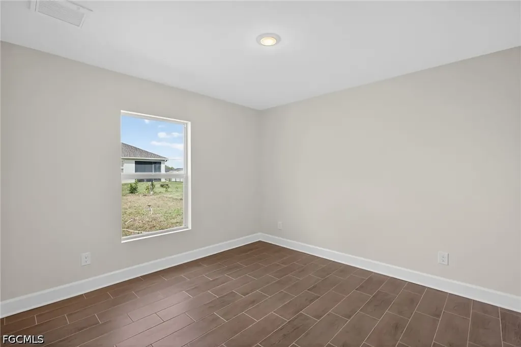 2132 NW 16th Place Cape Coral FL 33993