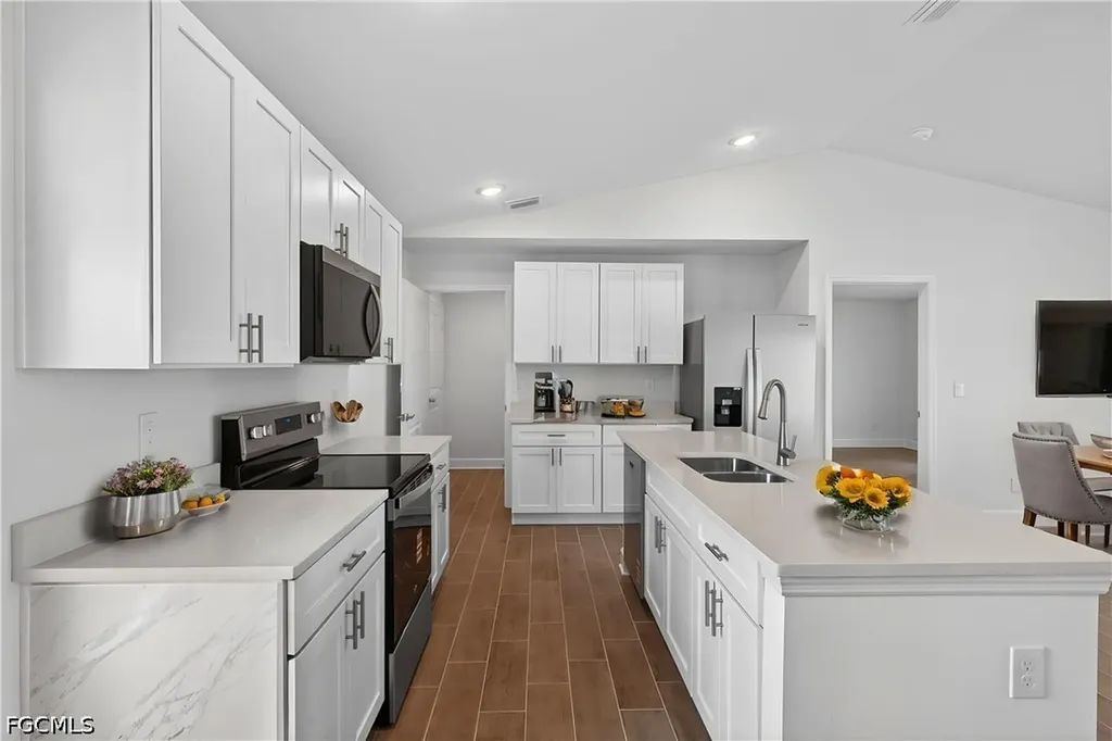 2132 NW 16th Place Cape Coral FL 33993