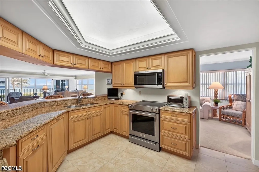 635 E Gulf Drive Sanibel FL 33957