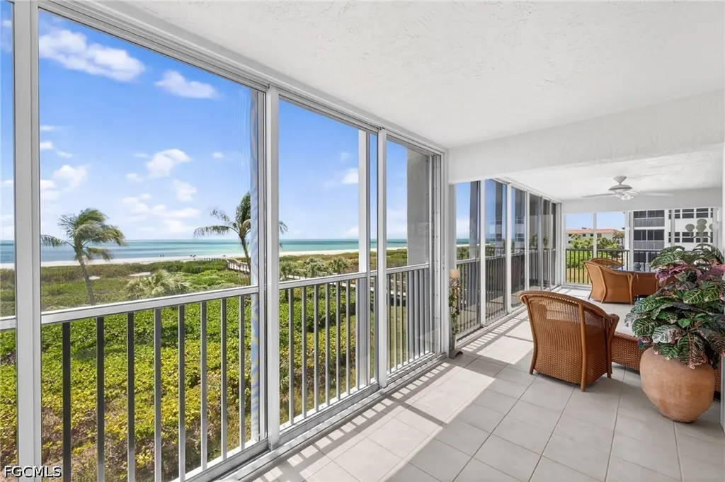 635 E Gulf Drive Sanibel FL 33957