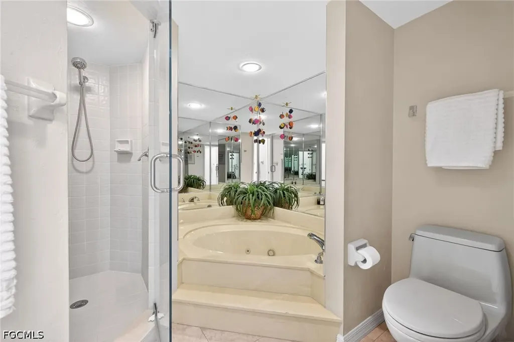635 E Gulf Drive Sanibel FL 33957