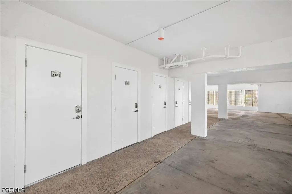635 E Gulf Drive Sanibel FL 33957