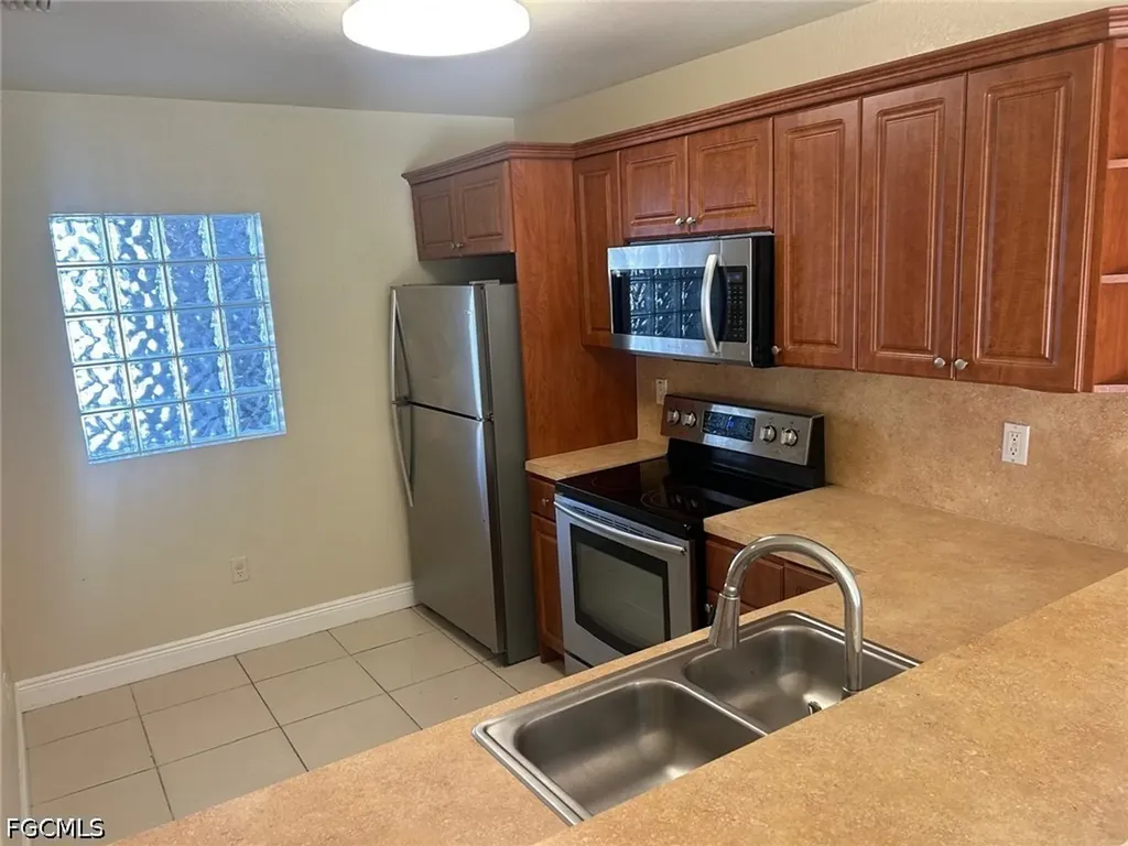 1910 Santa Barbara Boulevard Cape Coral FL 33991