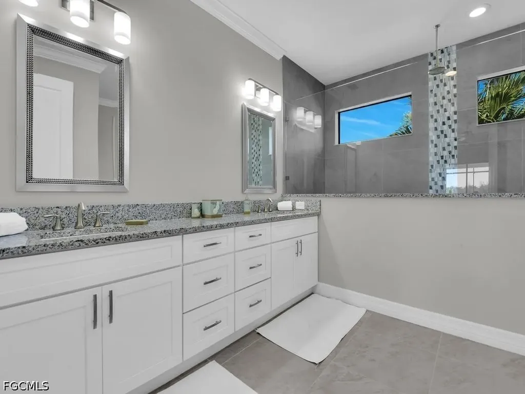1100 SW 36th Terrace Cape Coral FL 33914