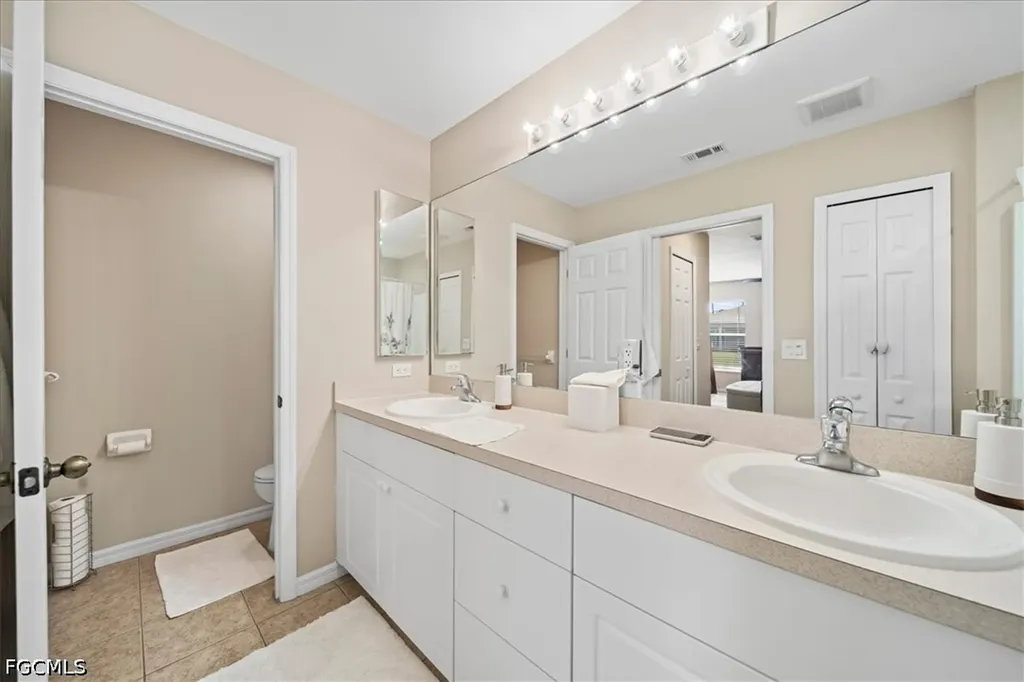2525 NW 21st Avenue Cape Coral FL 33993