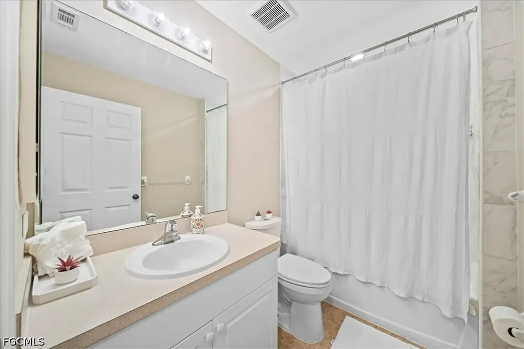 2525 NW 21st Avenue Cape Coral FL 33993