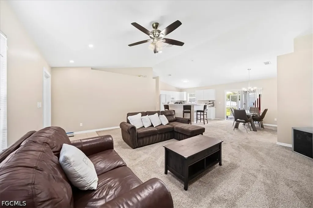 2525 NW 21st Avenue Cape Coral FL 33993