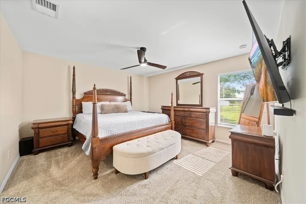 2525 NW 21st Avenue Cape Coral FL 33993