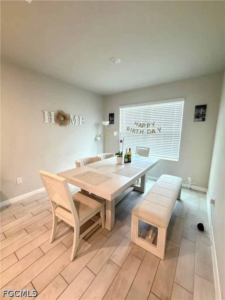 2908 NW 9th Street Cape Coral FL 33993