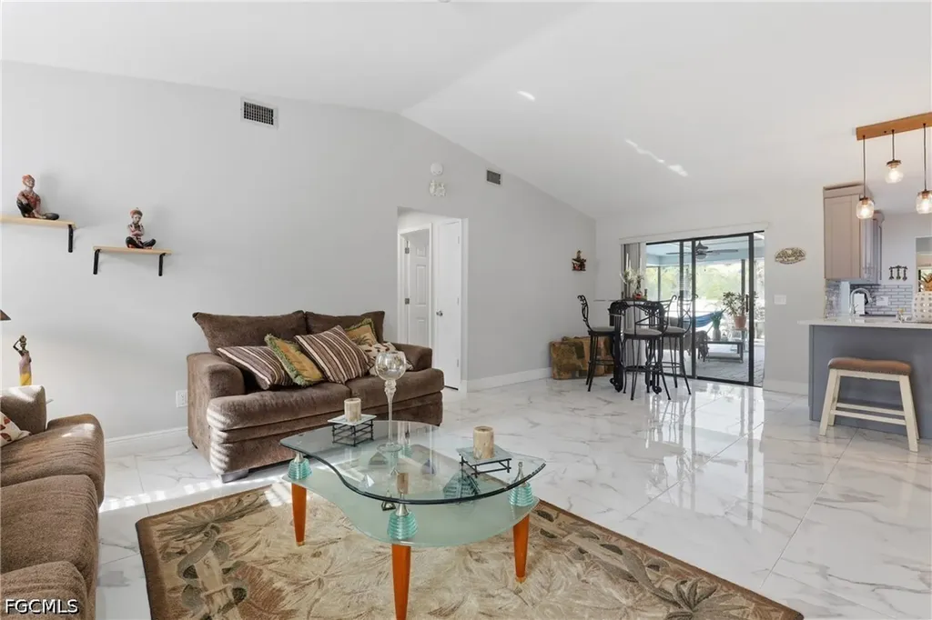 1302 SE 18 Street Cape Coral FL 33990