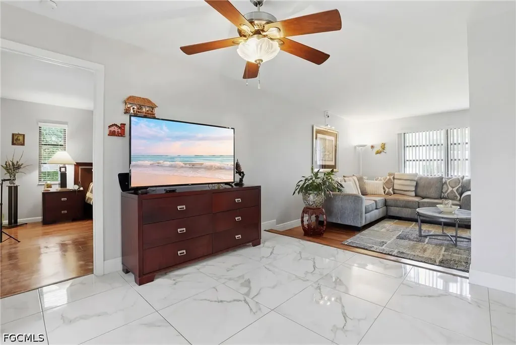 1302 SE 18 Street Cape Coral FL 33990