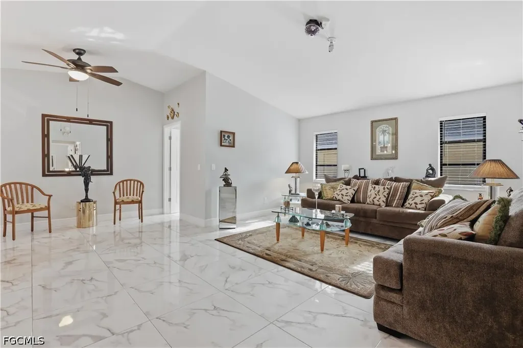 1302 SE 18 Street Cape Coral FL 33990
