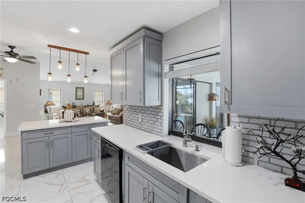 1302 SE 18 Street Cape Coral FL 33990