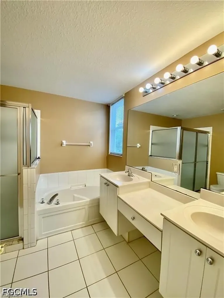 Fort Myers FL 33908