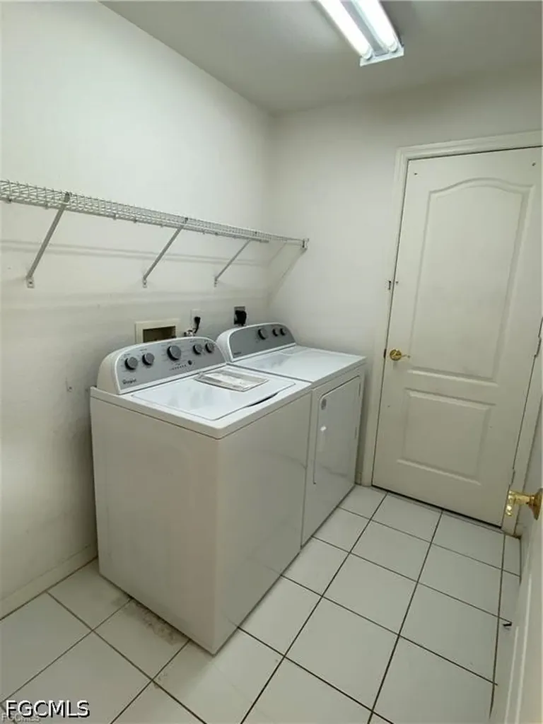 Fort Myers FL 33908
