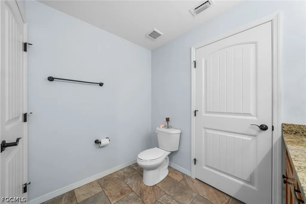 112 Bimini Street NE Lake Placid FL 33852