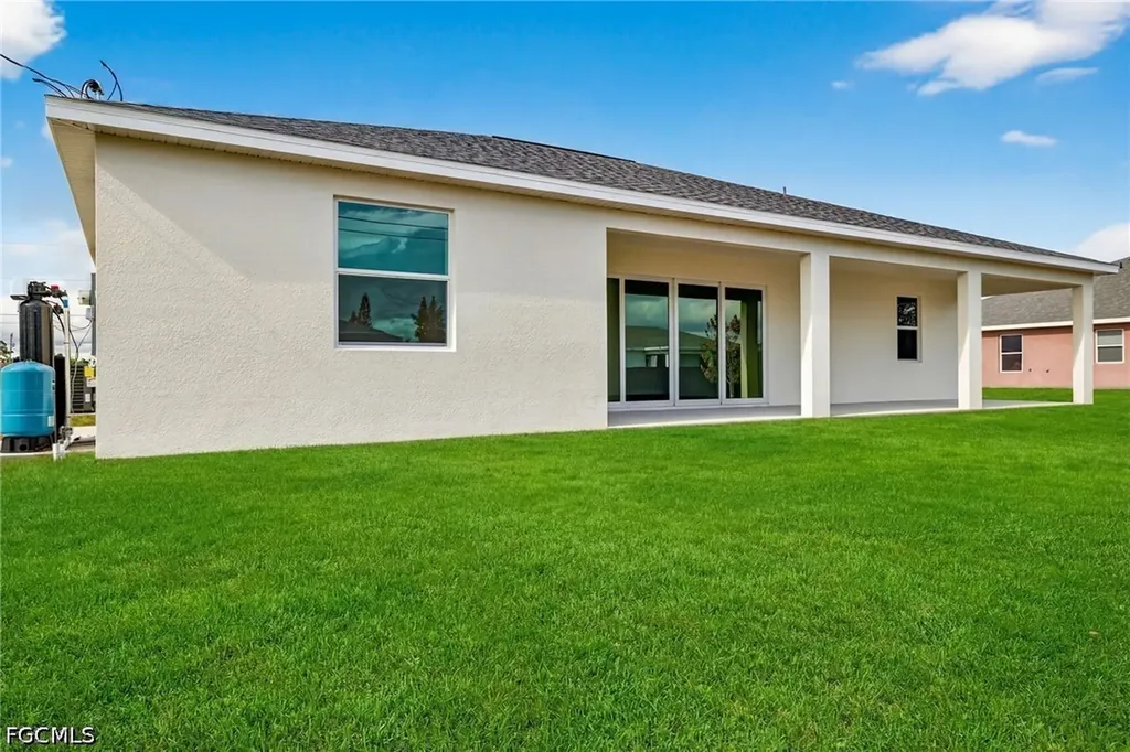 430 NW 14th Street Cape Coral FL 33993