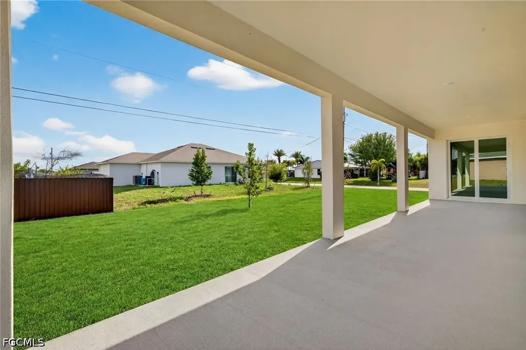 430 NW 14th Street Cape Coral FL 33993
