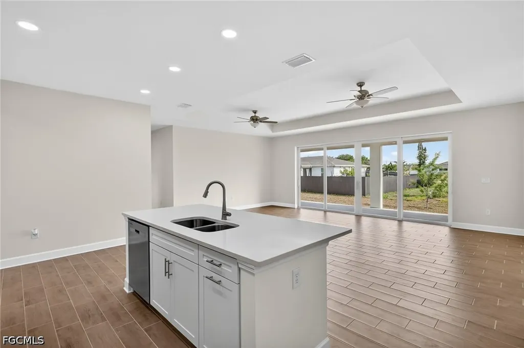 430 NW 14th Street Cape Coral FL 33993