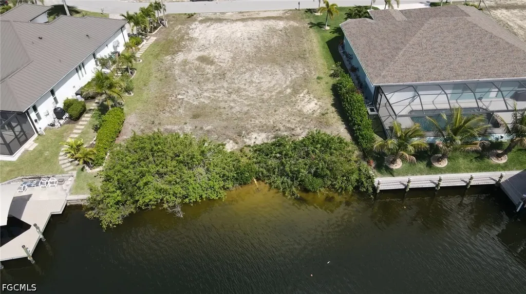 308 NW 38th Place Cape Coral FL 33993
