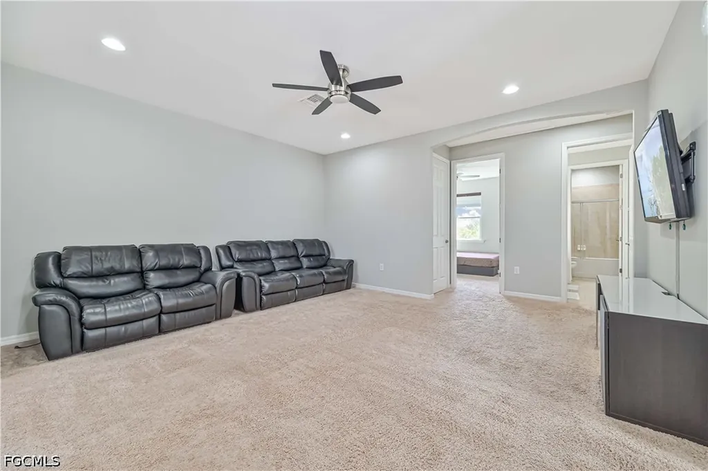 3587 Brittons Court Fort Myers FL 33916