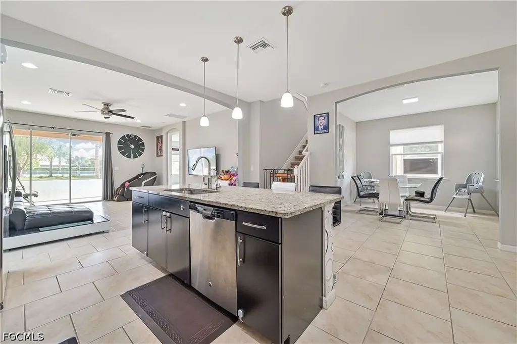 3587 Brittons Court Fort Myers FL 33916