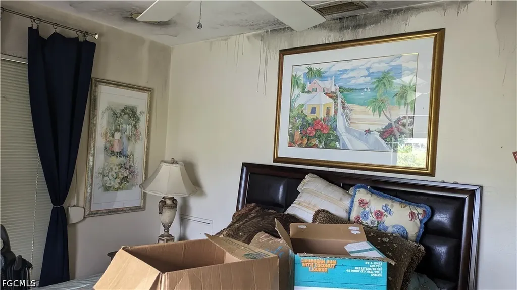 104 Fleur De Lis Lane Naples FL 34112