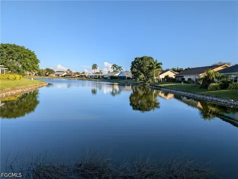 104 Fleur De Lis Lane Naples FL 34112