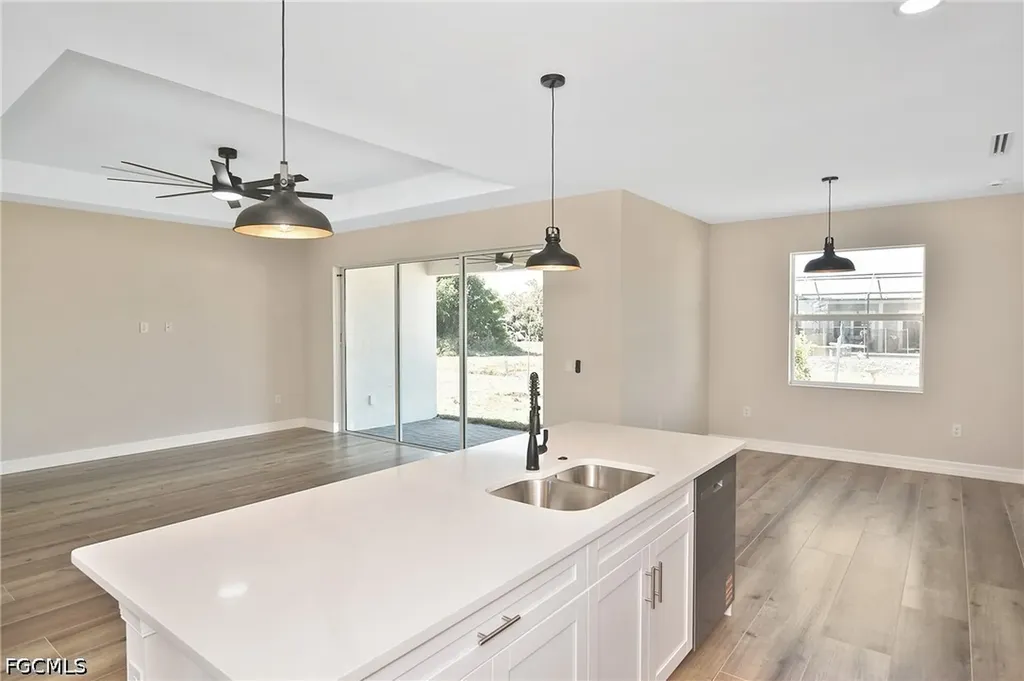1406 NW 19th Street Cape Coral FL 33993