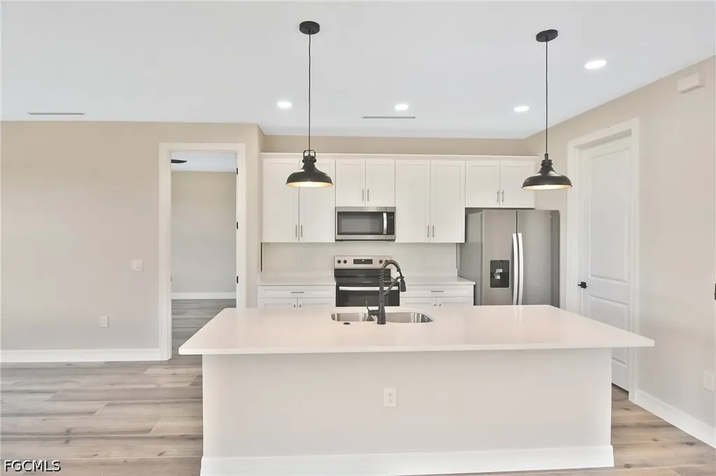 1406 NW 19th Street Cape Coral FL 33993