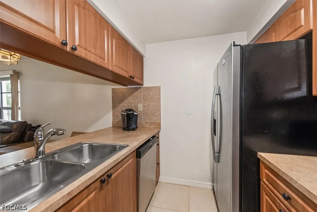 9380 Lennex Lane Fort Myers FL 33919