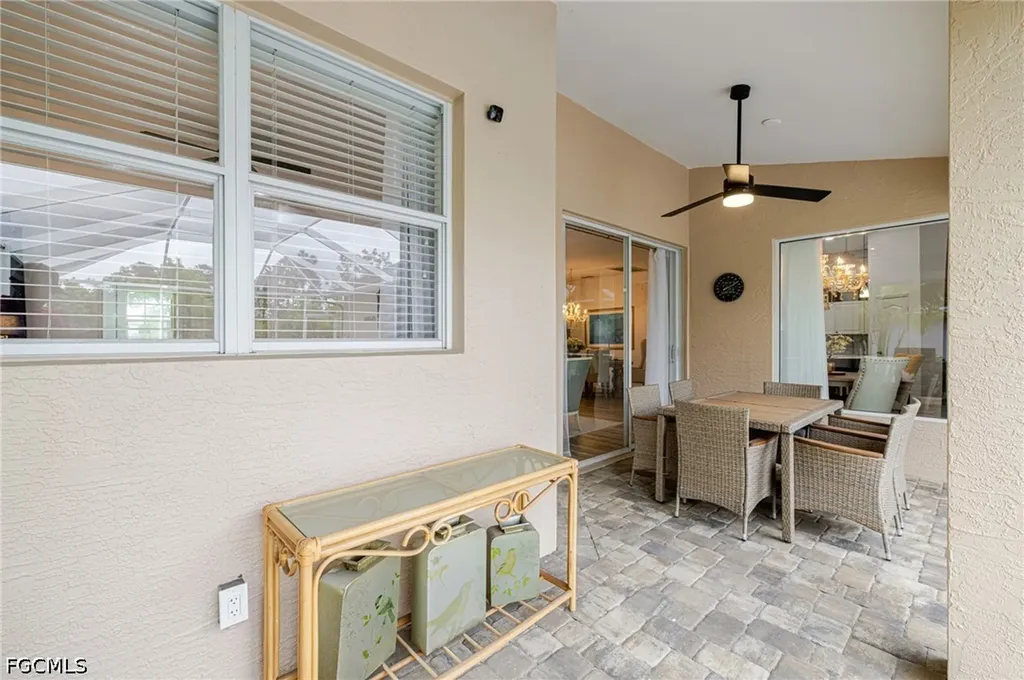 1059 Briarwood Boulevard Naples FL 34104