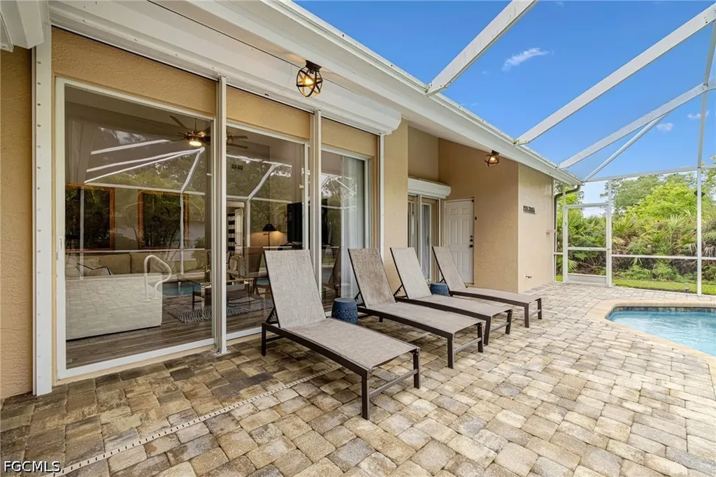 1059 Briarwood Boulevard Naples FL 34104