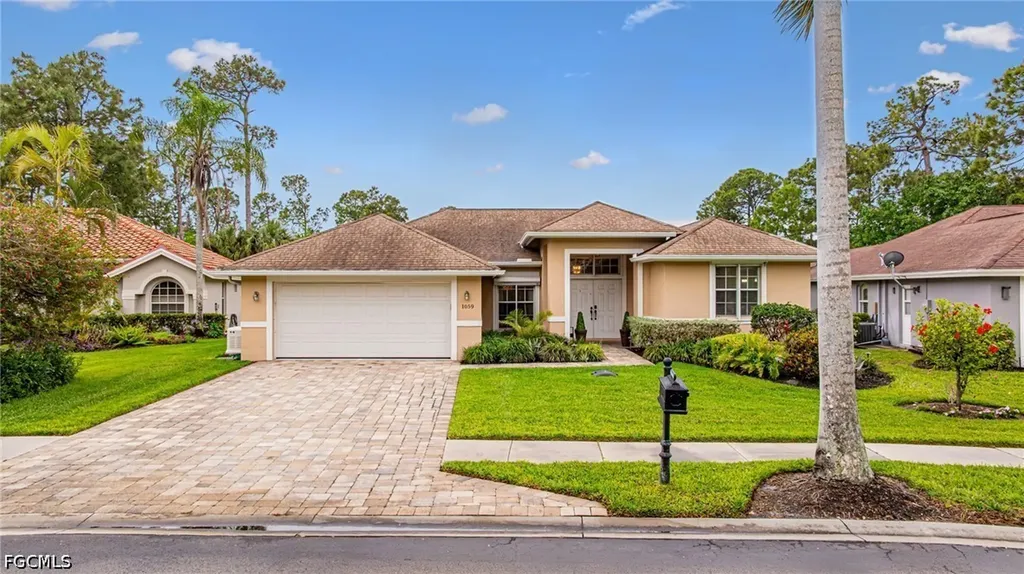1059 Briarwood Boulevard Naples FL 34104
