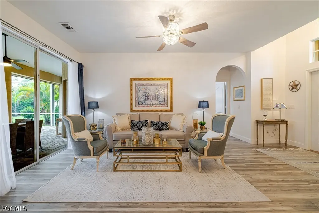 1059 Briarwood Boulevard Naples FL 34104