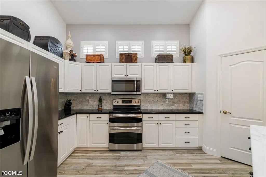 1059 Briarwood Boulevard Naples FL 34104
