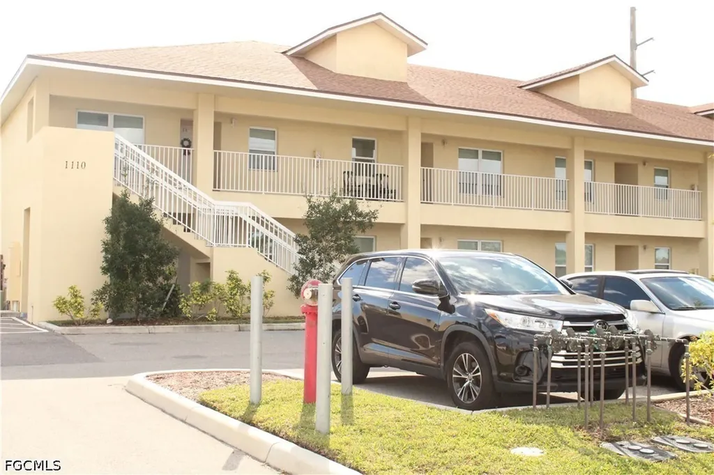 1110 SW 47th Terrace Cape Coral FL 33914