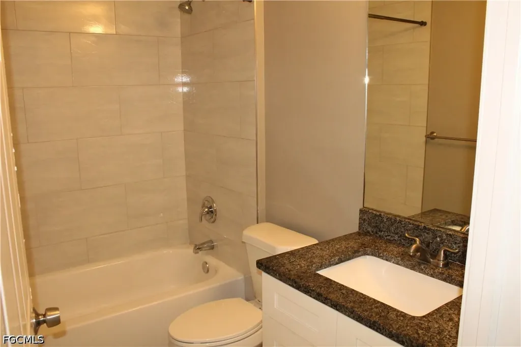 1110 SW 47th Terrace Cape Coral FL 33914
