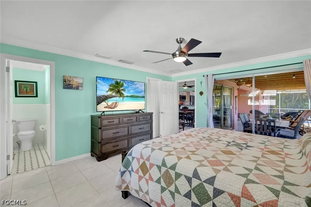 4232 SE 8th Place Cape Coral FL 33904