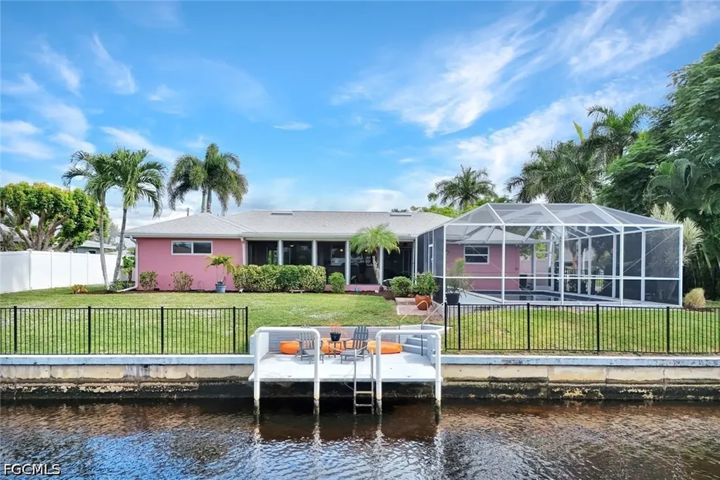 4232 SE 8th Place Cape Coral FL 33904