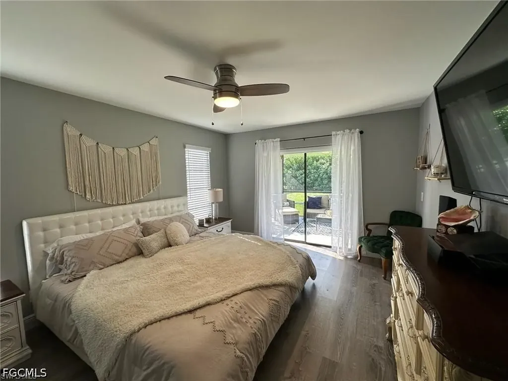 1714 SE 2nd Street Cape Coral FL 33990
