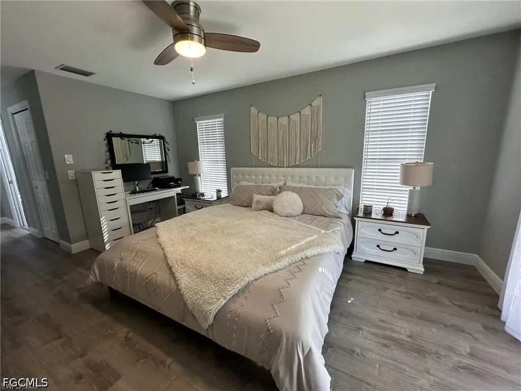 1714 SE 2nd Street Cape Coral FL 33990
