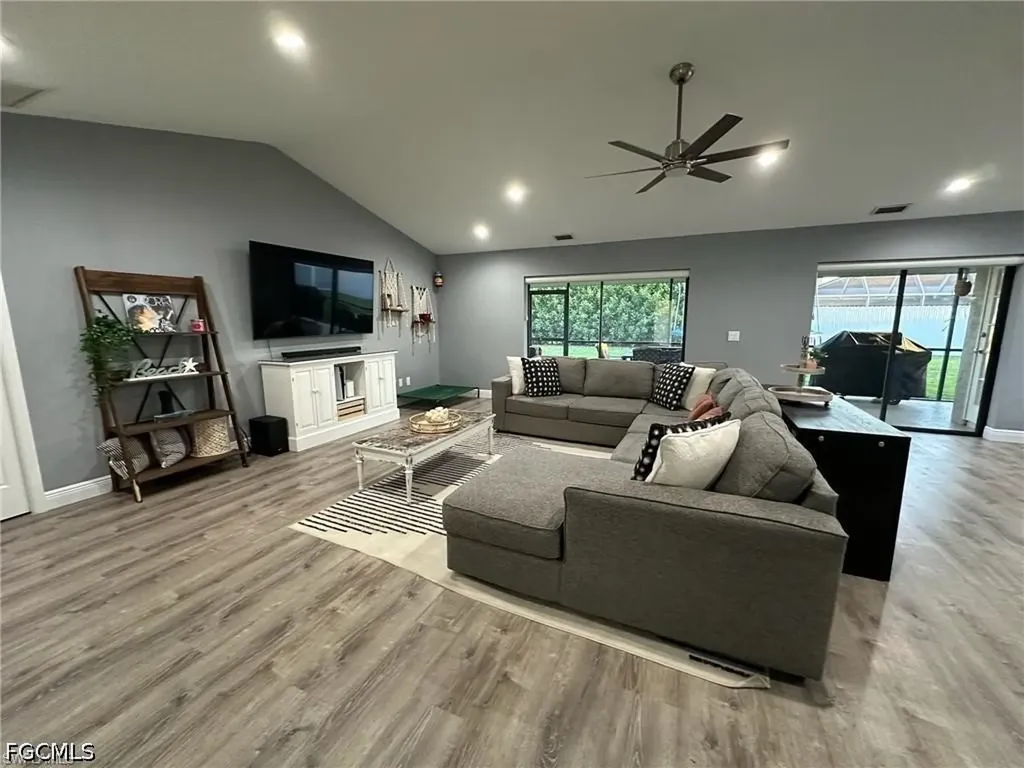 1714 SE 2nd Street Cape Coral FL 33990