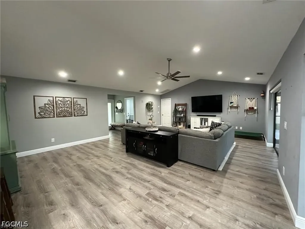 1714 SE 2nd Street Cape Coral FL 33990