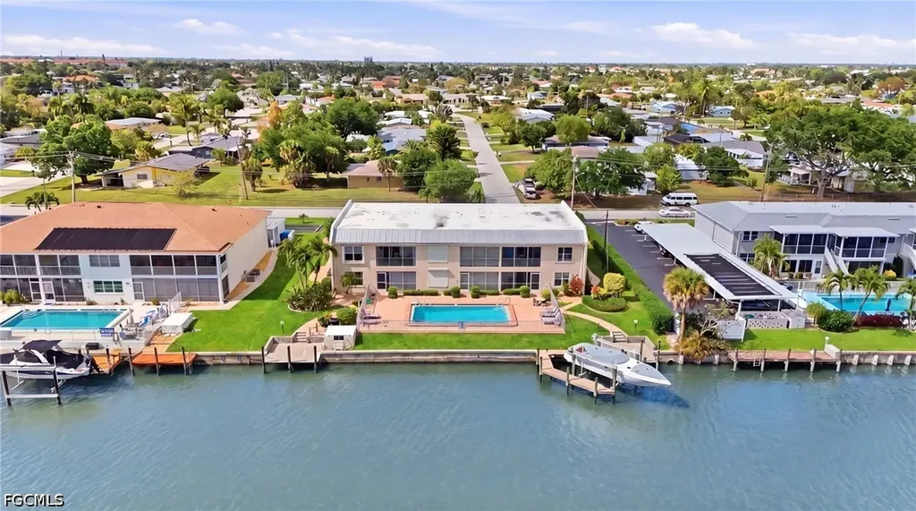 912 SE 46th Street Cape Coral FL 33904
