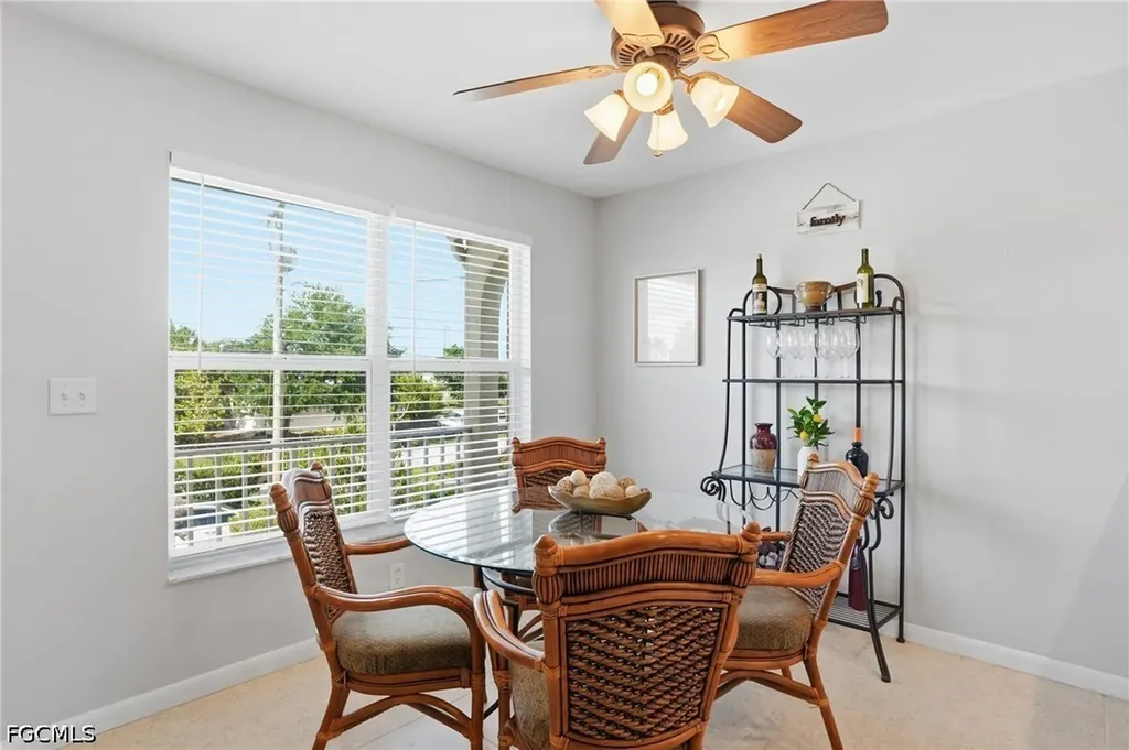 912 SE 46th Street Cape Coral FL 33904