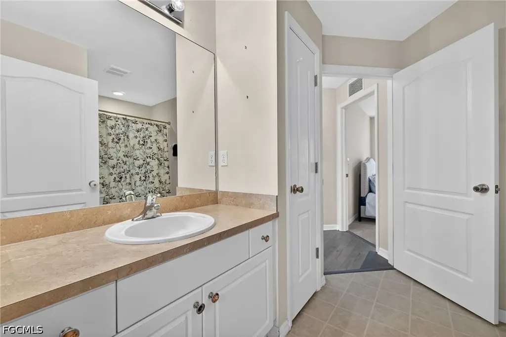 509 NW 36th Avenue Cape Coral FL 33993