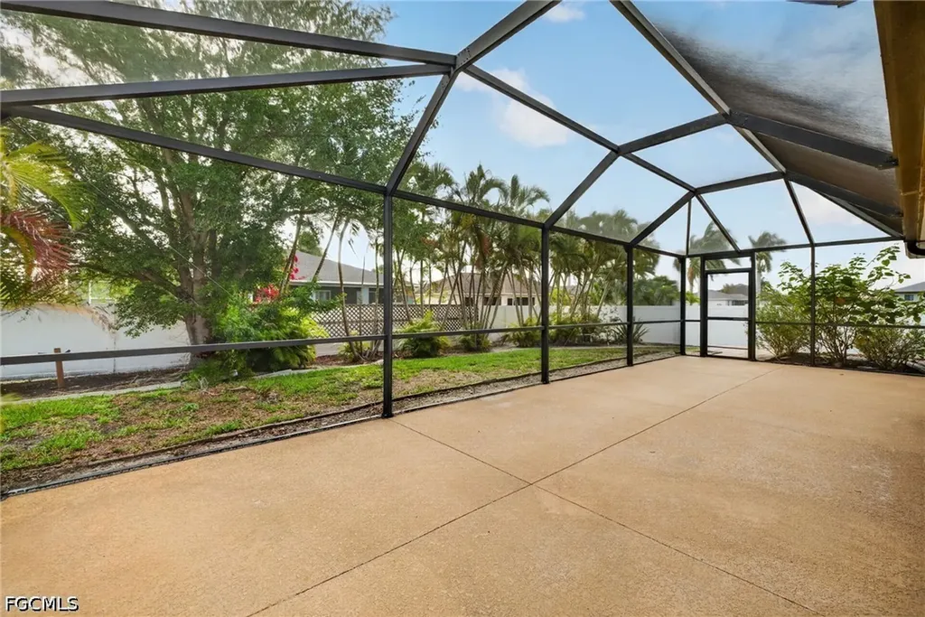509 NW 36th Avenue Cape Coral FL 33993
